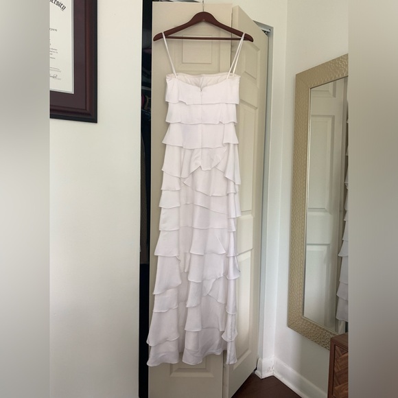 BCBG MAXZARIA WHITE DRESS - Picture 2 of 4